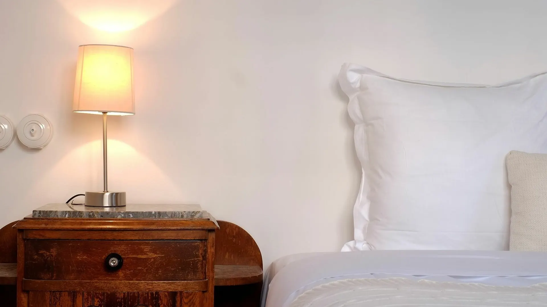 Honore - Hotel Pour Nomades Reveurs - 7 Jean Fabre リヨン アパート